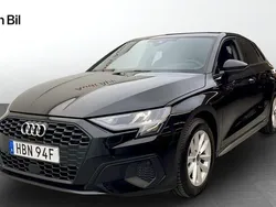 Brilliantsvart Begagnad 2023 Audi A3 Proline Halvkombi | 244 000 kr (Marknadspris)