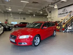 Röd Begagnad 2007 Volvo V70 Momentum Kombi | 49 800 kr (Marknadspris)