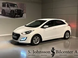 Vit Begagnad 2015 Hyundai i30 Halvkombi | 69 900 kr (Bra pris)