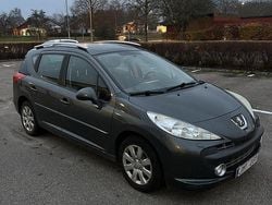 Grå Begagnad 2009 Peugeot 207 Kombi | 9 900 kr (Superpris)
