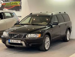 Svart Begagnad 2004 Volvo XC70 Summum SUV | 74 900 kr (Dyr)