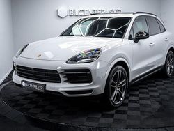 Vit Begagnad 2017 Porsche Cayenne S Sport SUV | 599 900 kr (Lite dyr)
