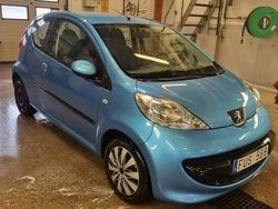 Blå Begagnad 2009 Peugeot 107 Halvkombi | 35 000 kr