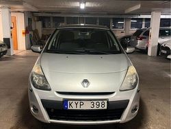 Silver Begagnad 2011 Renault Clio R.S. Halvkombi | 18 900 kr (Bra pris)