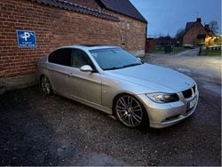 Grå Begagnad 2007 BMW 325 Comfort Edition Sedan | 38 000 kr (Bra pris)