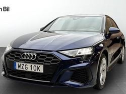 Blå Begagnad 2023 Audi A3 Sportback e-tron S-Line Sedan | 299 000 kr (Superpris)