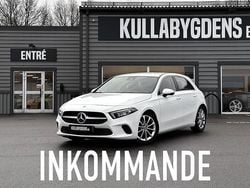 Vit Begagnad 2019 Mercedes A180 Edition Halvkombi | 208 000 kr (Marknadspris)