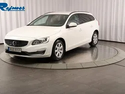 Vit Begagnad 2013 Volvo V60 Kombi | 124 800 kr (Marknadspris)