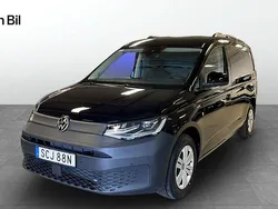 Svart (deep black pärleffekt) Ny 2025 VW Caddy Maxi Minibuss | 463 750 kr (Marknadspris)