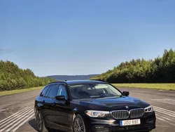 Svart Begagnad 2019 BMW 520 Sport Line Kombi | 280 000 kr (Marknadspris)