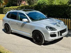 Grå Begagnad 2008 Porsche Cayenne Turbo S SUV | 139 000 kr