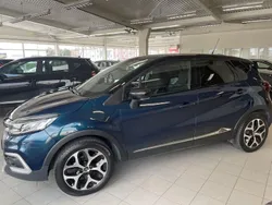 Mörkgrön (grön) Begagnad 2018 Renault Captur Intens SUV | 129 500 kr (Lite dyr)