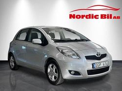 Silver Begagnad 2010 Toyota Yaris Halvkombi | 39 000 kr (Marknadspris)