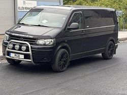 Svart Begagnad 2012 VW T5 Van | 139 900 kr (Dyr)