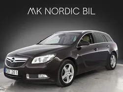 Mörkbrun (brun) Begagnad 2012 Opel Insignia Cosmo Kombi | 109 900 kr (Lite dyr)