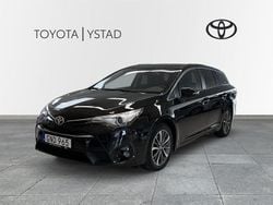 Svart Begagnad 2017 Toyota Avensis Active Kombi | 164 000 kr (Bra pris)