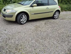 Grön Begagnad 2003 Renault Mégane II Halvkombi | 16 200 kr (Superpris)