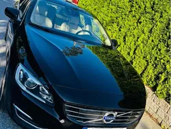 Svart Begagnad 2016 Volvo S60 Summum Sedan | 164 000 kr (Marknadspris)