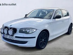 Vit Begagnad 2010 BMW 116 Halvkombi | 39 900 kr