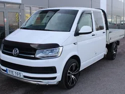 Vit Begagnad 2018 VW T6 Van | 299 800 kr