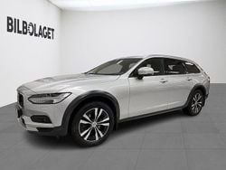 Silver Begagnad 2021 Volvo V90 CC Kombi | 304 800 kr (Marknadspris)