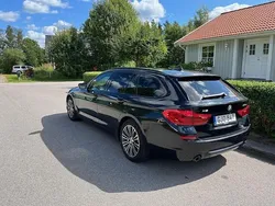 Svart Begagnad 2019 BMW 520 Sport Line Kombi | 255 000 kr (Superpris)