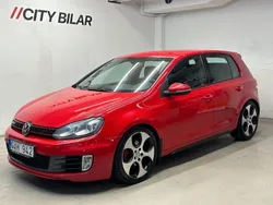Röd Begagnad 2009 VW Golf VI GTI Halvkombi | 109 900 kr (Lite dyr)