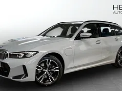 Grå (grey) Begagnad 2024 BMW 330e M Sport Kombi | 569 700 kr (Bra pris)