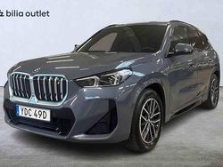 Grå Begagnad 2023 BMW iX1 SUV | 424 900 kr