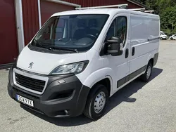 Vit Begagnad 2021 Peugeot Boxer Van | 160 000 kr