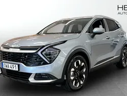 Grå (silver) Begagnad 2024 Kia Sportage Advance SUV | 419 900 kr (Marknadspris)
