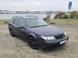 Blå Begagnad 2004 Saab 9-5 Kombi | 18 000 kr (Marknadspris)