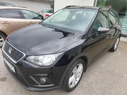 Svart Begagnad 2019 Seat Arona Style SUV | 137 900 kr (Marknadspris)