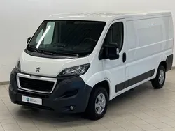 Vit Begagnad 2016 Peugeot Boxer Van | 134 900 kr (Bra pris)