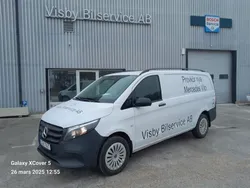 Vit Begagnad 2025 Mercedes Vito Minibuss | 579 900 kr (Bra pris)