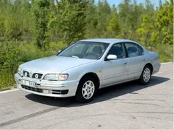 Silver Begagnad 2000 Nissan Maxima Sedan | 17 500 kr