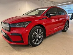 Röd Begagnad 2022 Skoda Enyaq iV SportLine SUV | 365 000 kr (Bra pris)