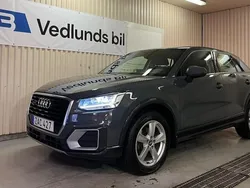 Grå Begagnad 2017 Audi Q2 Proline SUV | 159 800 kr