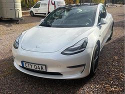Vit Begagnad 2020 Tesla Model 3 Long Range AWD Sedan | 268 000 kr (Marknadspris)