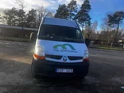 Vit Begagnad 2010 Renault Master Van | 85 000 kr (Marknadspris)