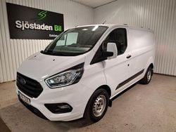 Vit Begagnad 2023 Ford Transit Custom Van | 304 900 kr (Marknadspris)