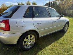 Silver Begagnad 2002 Audi A3 Attraction Halvkombi | 25 000 kr (Lite dyr)