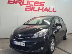 Svart Begagnad 2011 Toyota Yaris Active Halvkombi | 43 900 kr (Bra pris)