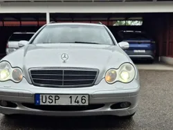 Silver Begagnad 2004 Mercedes C180 Kombi | 23 000 kr (Bra pris)