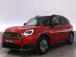Röd Begagnad 2024 Mini Countryman SUV | 474 900 kr