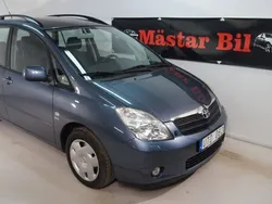 Blå Begagnad 2003 Toyota Corolla Verso Minibuss | 39 900 kr (Marknadspris)