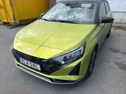 Begagnad 2024 Hyundai i20 Active Halvkombi | 229 900 kr