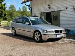 Grå Begagnad 2002 BMW 320 Kombi | 17 000 kr (Marknadspris)