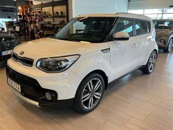 Vit Begagnad 2018 Kia Soul SUV | 138 000 kr (Marknadspris)