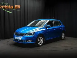 Blå Begagnad 2018 Skoda Fabia Style Halvkombi | 139 800 kr (Marknadspris)